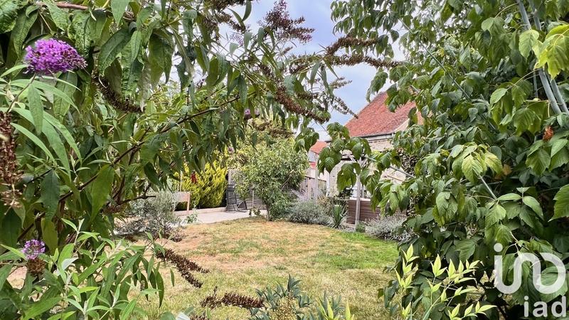 Maison - 240 m² - 8 pièces