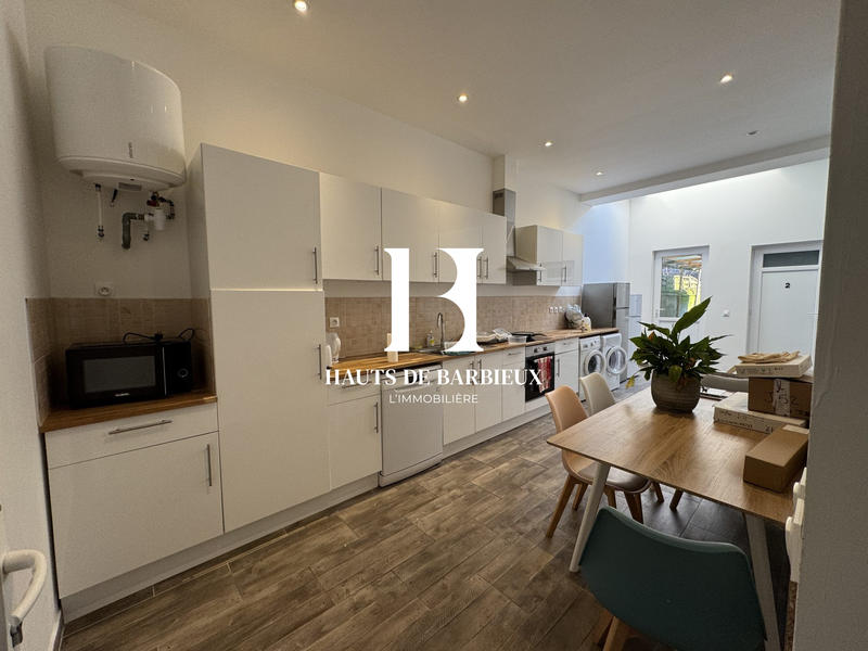 Maison traditionnelle - 133 m² - 6 pièces