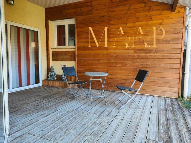 Corps de ferme - 185 m² - 9 pièces