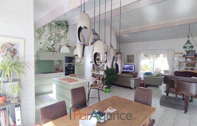 Maison - 154 m² - 5 pièces