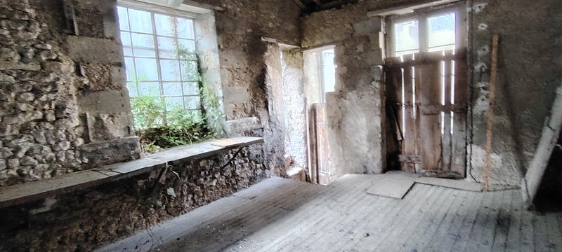 Maison de village - 246 m² - 12 pièces