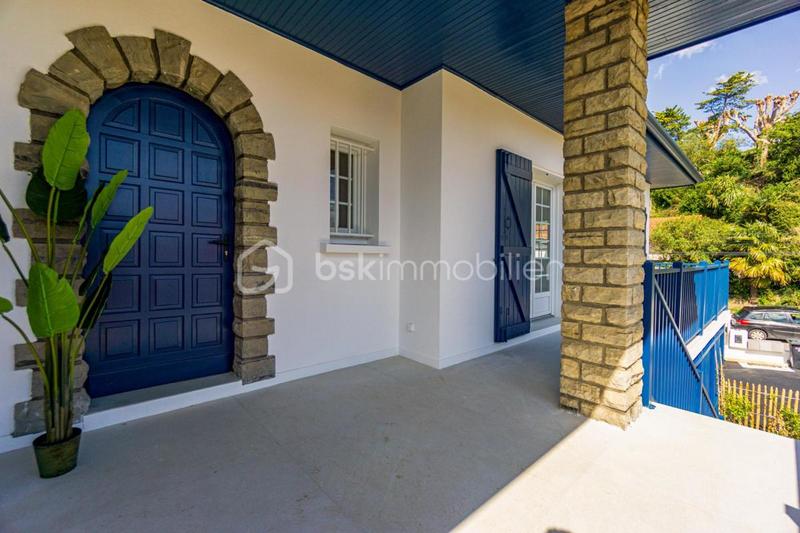 Appartement - 120 m² - 4 pièces