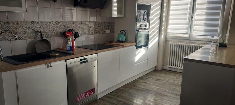 Maison - 93 m² - 6 pièces