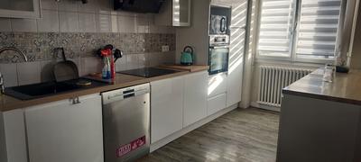 Maison - 93 m² - 6 pièces