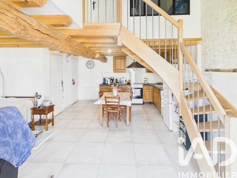 Maison - 347 m² - 5 pièces