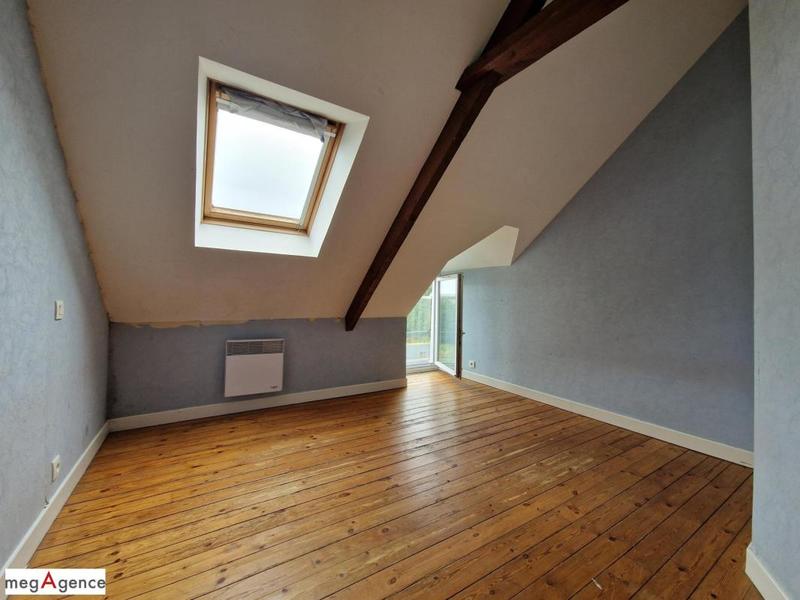 Maison - 83 m² - 5 pièces