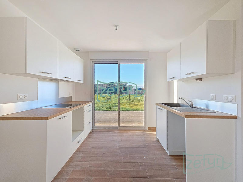 Maison traditionnelle - 105 m² - 6 pièces