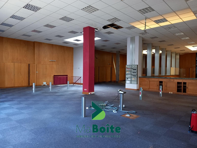 Local d'activités - 700 m²