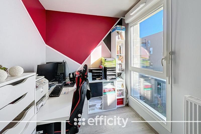 Appartement - 92 m² - 5 pièces