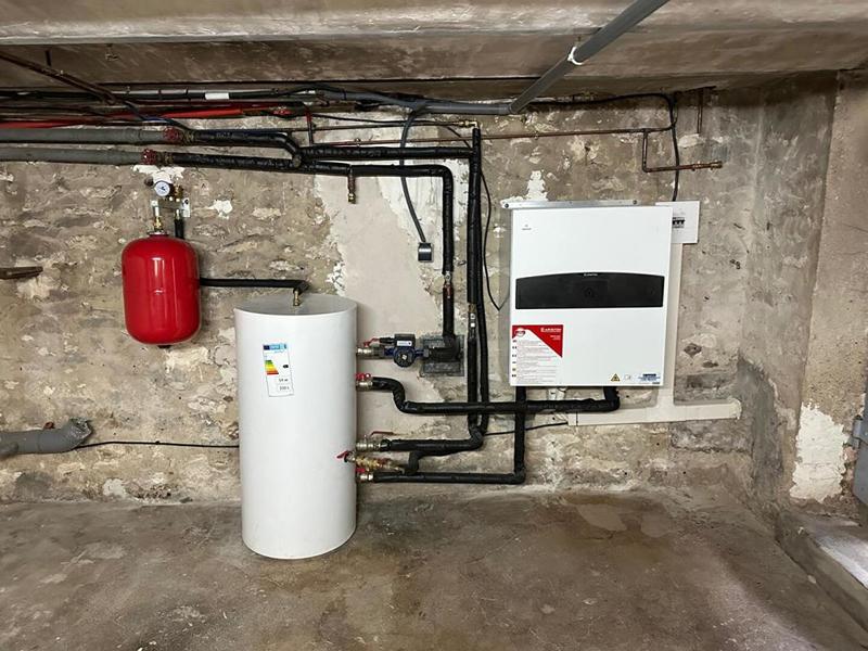 Maison - 85 m² - 4 pièces