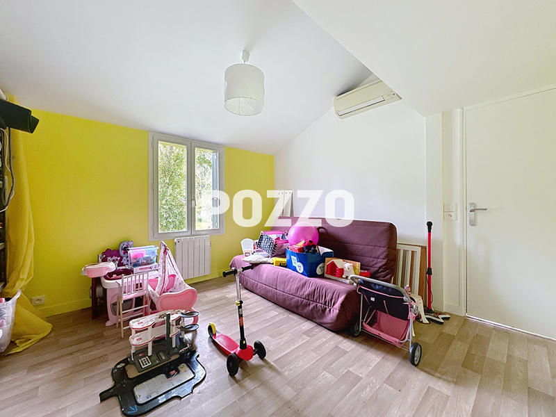 Maison - 153 m² - 7 pièces