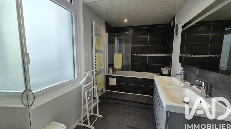 Maison - 125 m² - 5 pièces