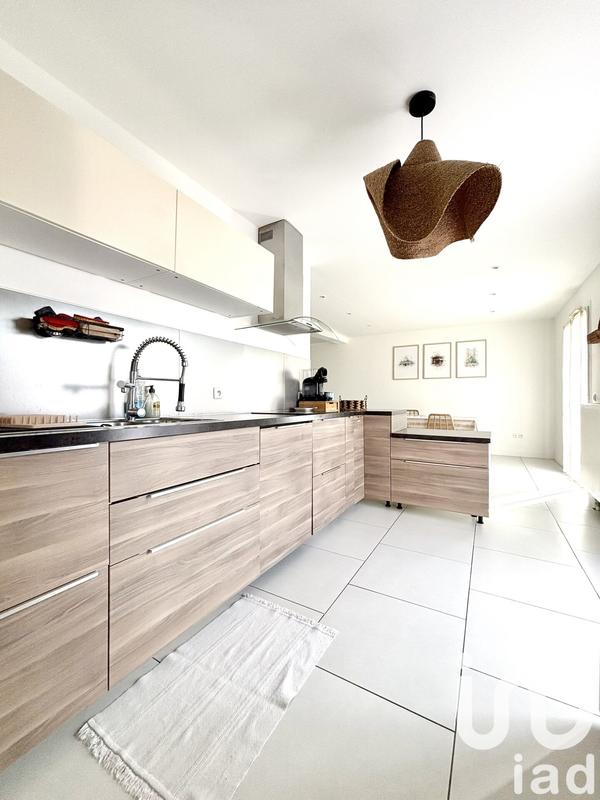 Maison - 128 m² - 5 pièces