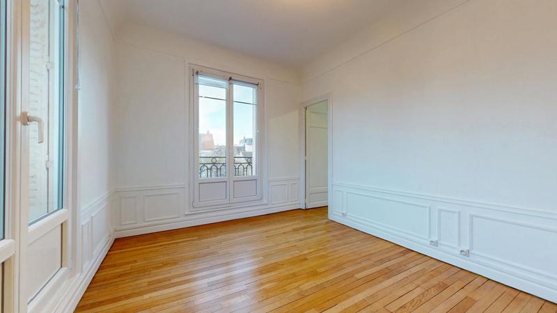 Appartement - 101 m² - 5 pièces