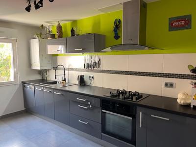 Maison - 95 m² - 5 pièces