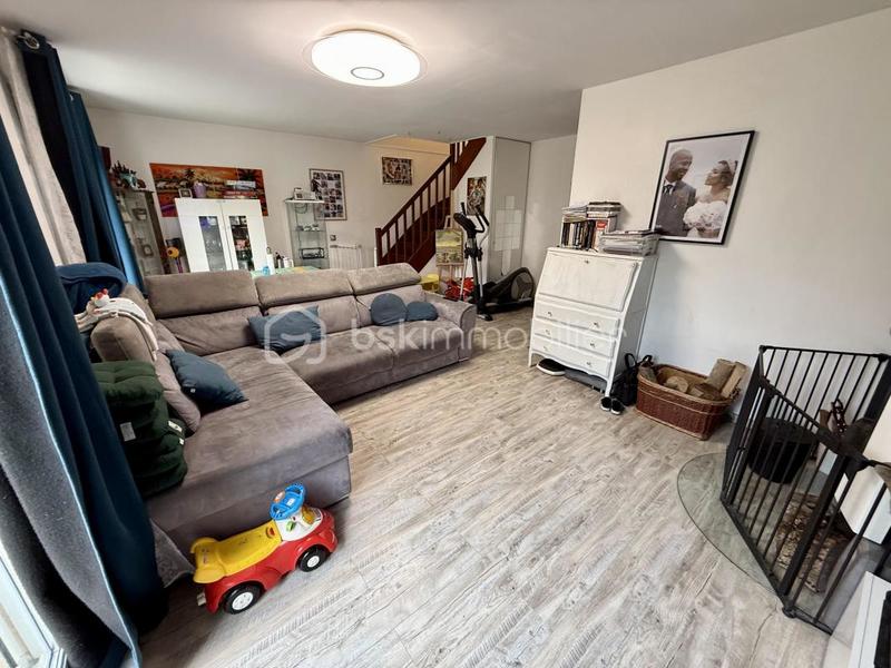 Maison - 91 m² - 5 pièces