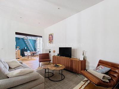 Loft - 83 m² - 3 pièces