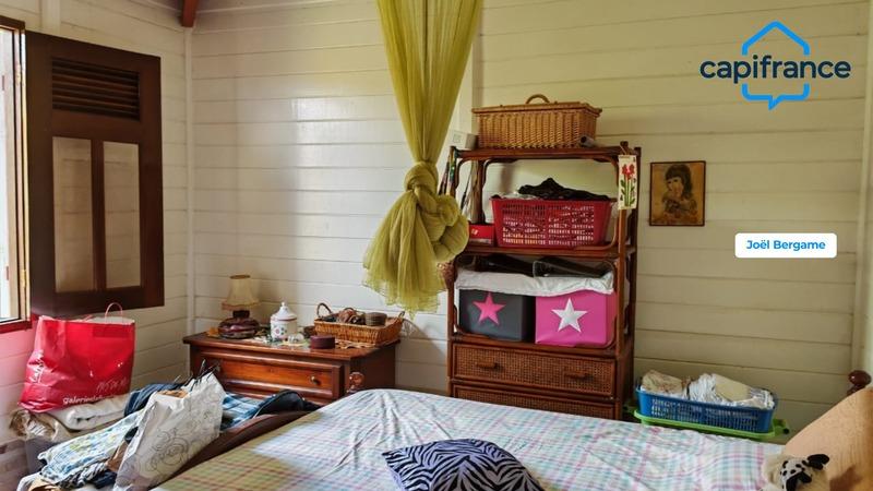 Maison - 82 m² - 4 pièces