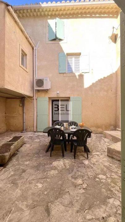 Maison de village - 93 m² - 4 pièces