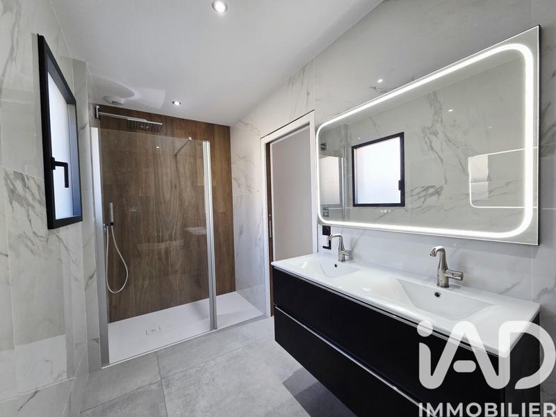 Maison de maîtres - 181 m² - 7 pièces