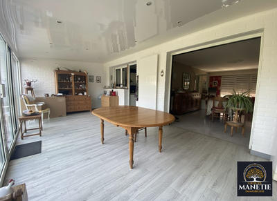 Maison - 128 m² - 7 pièces