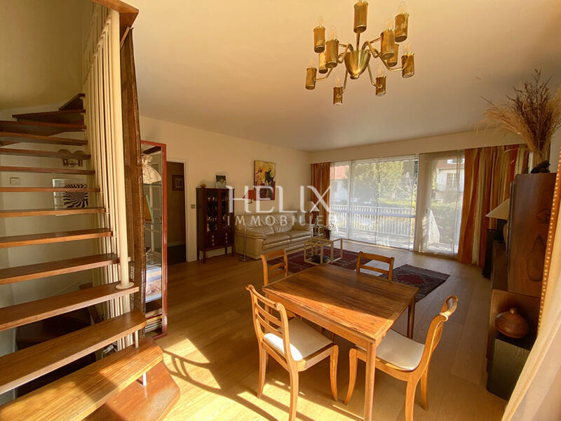 Maison - 111 m² - 5 pièces