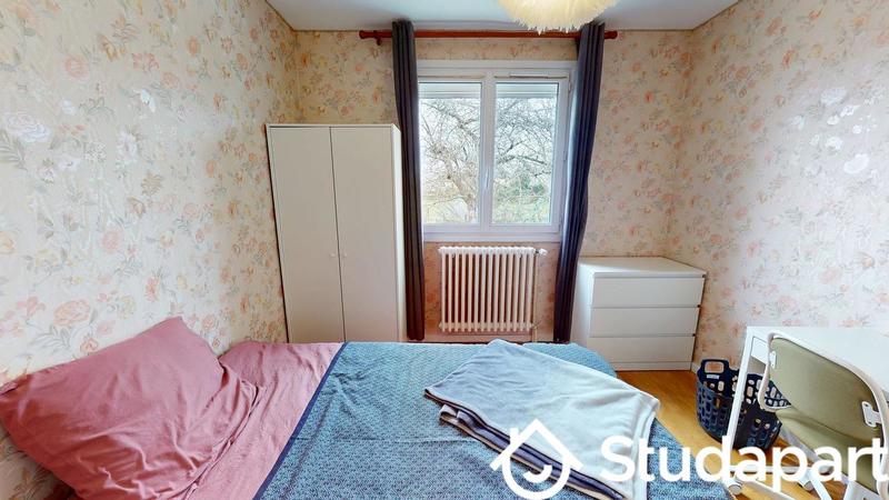 Chambre - 56 m² - 1 pièce