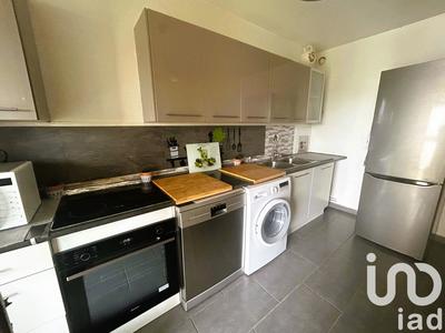 Appartement - 90 m² - 5 pièces