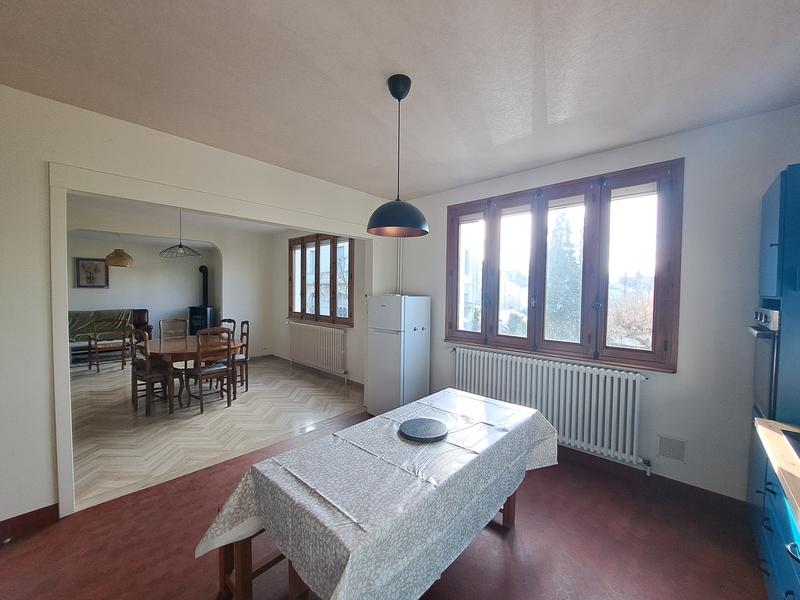 Maison - 335 m² - 7 pièces