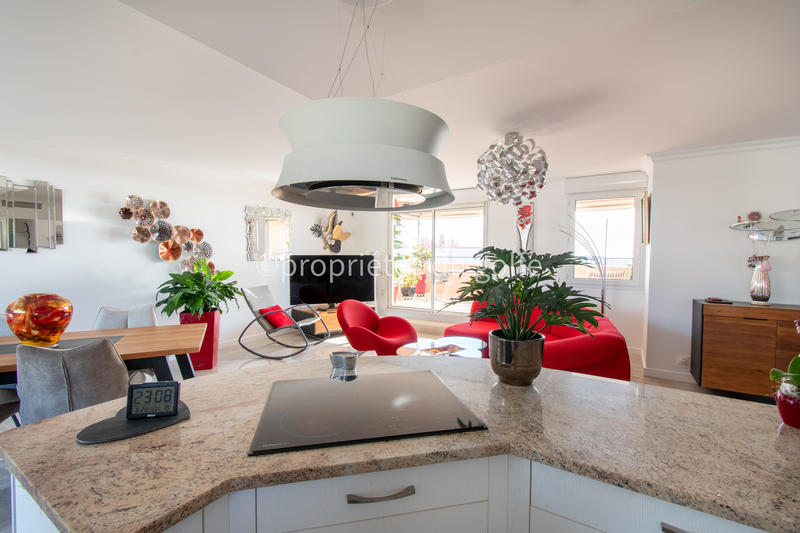 Appartement - 120 m² - 4 pièces