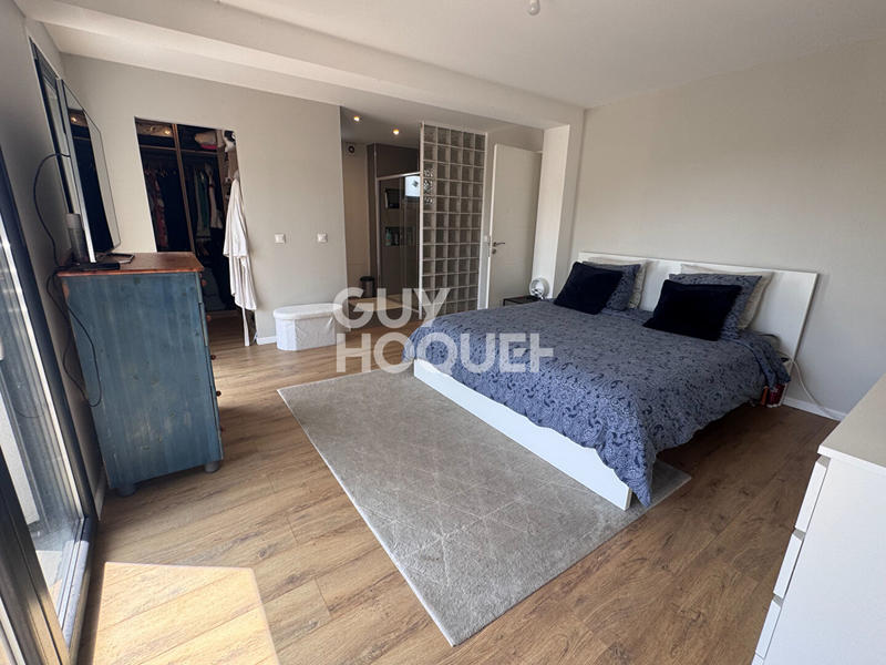 Maison - 175 m² - 7 pièces