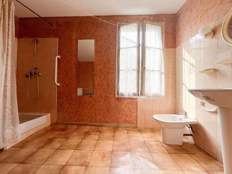 Maison - 144 m² - 7 pièces
