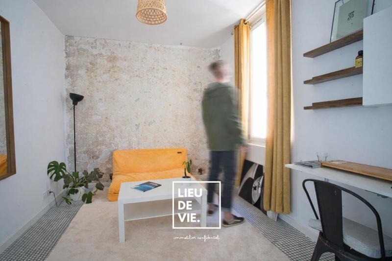 Appartement ancien - 19 m² - 1 pièce