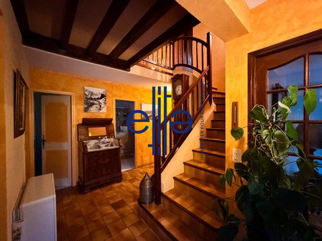 Maison - 155 m² - 7 pièces