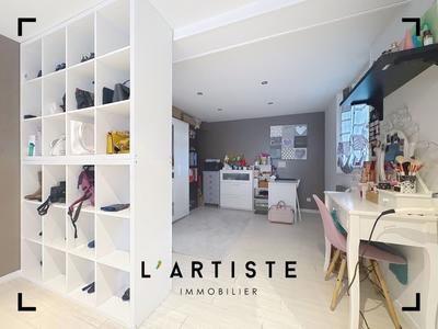 Maison - 175 m² - 7 pièces