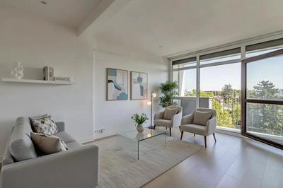 Appartement - 64 m² - 4 pièces