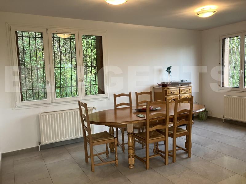 Maison - 176 m² - 6 pièces