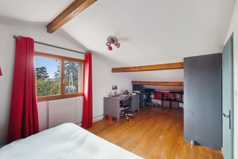 Maison - 147 m² - 6 pièces