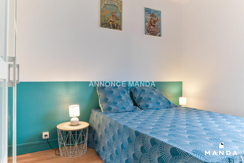 Chambre - 81 m² - 5 pièces