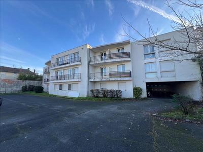 Studio - 19 m² - 1 pièce