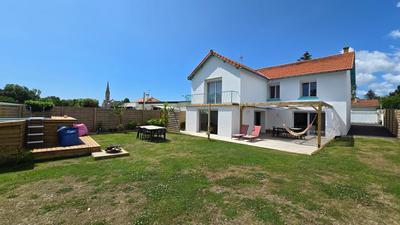 Maison - 170 m² - 6 pièces