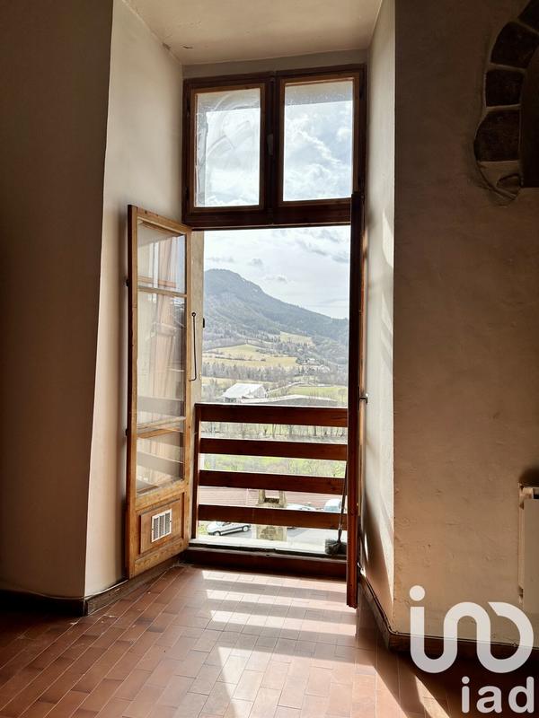 Appartement - 80 m² - 3 pièces