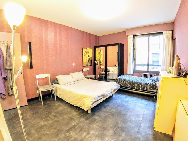 Appartement - 160 m² - 6 pièces