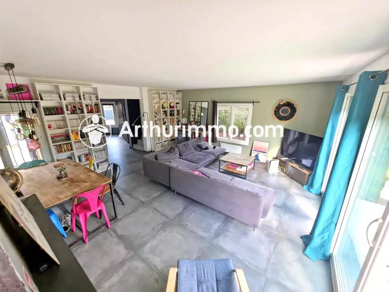 Maison - 105 m² - 5 pièces