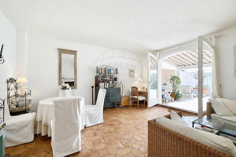 Maison - 75 m² - 4 pièces