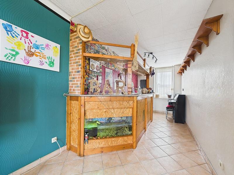 Duplex - 122 m² - 6 pièces