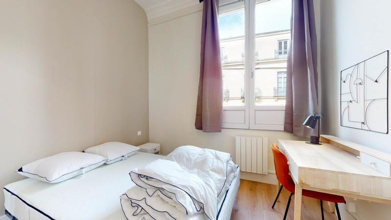 Appartement - 127 m² - 7 pièces