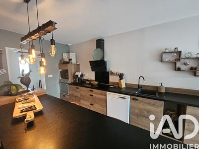 Maison - 85 m² - 4 pièces