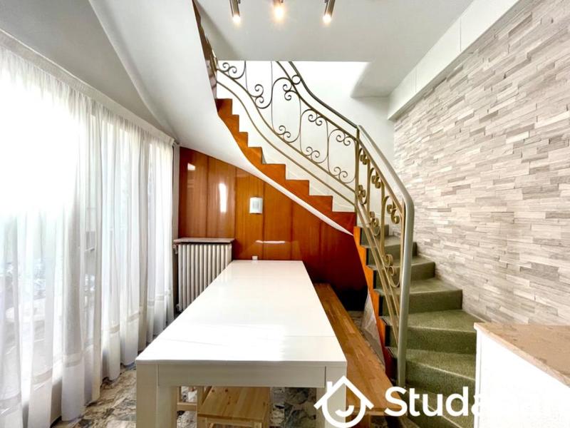 Chambre - 9 m² - 1 pièce