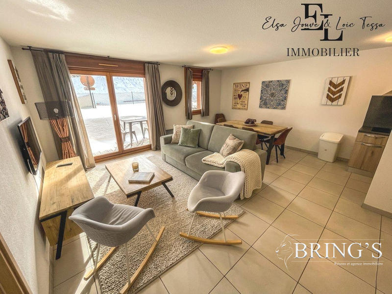 Appartement - 72 m² - 5 pièces